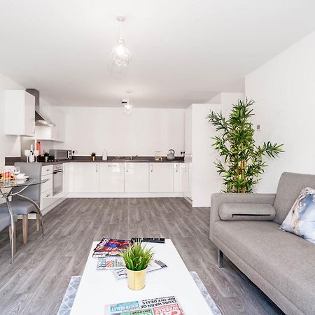 Luxury Apartment - Twin Beds - Selly Oak - Off-Street Parking - Free Netflix & Wifi - Top Rated 9Cc Бирмингем Экстерьер фото