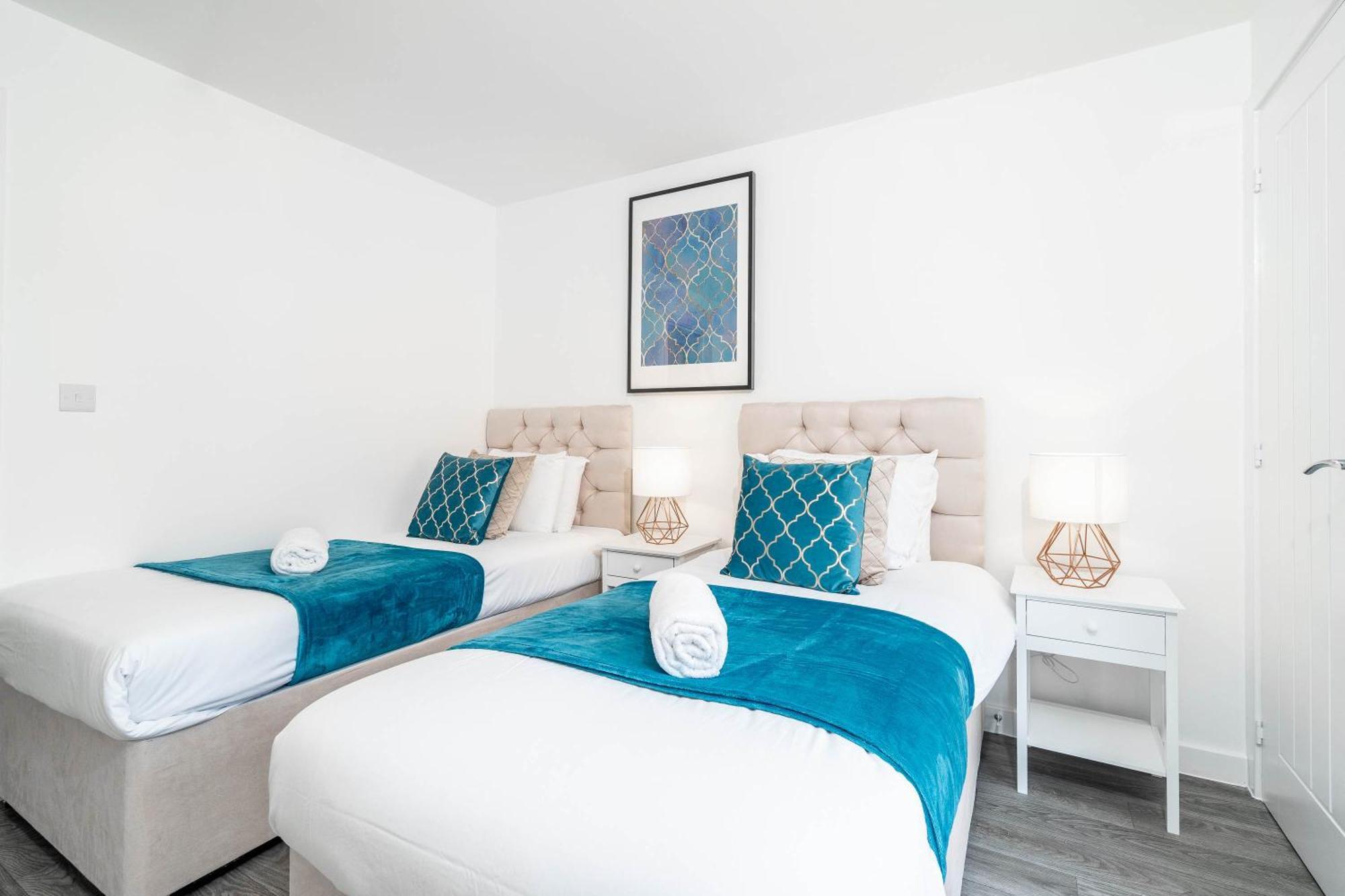 Luxury Apartment - Twin Beds - Selly Oak - Off-Street Parking - Free Netflix & Wifi - Top Rated 9Cc Бирмингем Экстерьер фото
